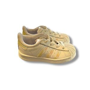 Adidas Superstar Sneakers Kids Size 6K Cream Yellow Stripes Low Top Casual Shoes